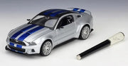 Maisto 1:24 2014 Ford Mustang Street Racer Diecast Car