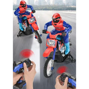 1/10 2.4GHz Electric Remote Control Spray Drift Racing Stunt Motorcycle with Lights